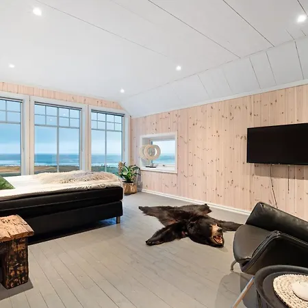 Unstad Arctic * Unnstad