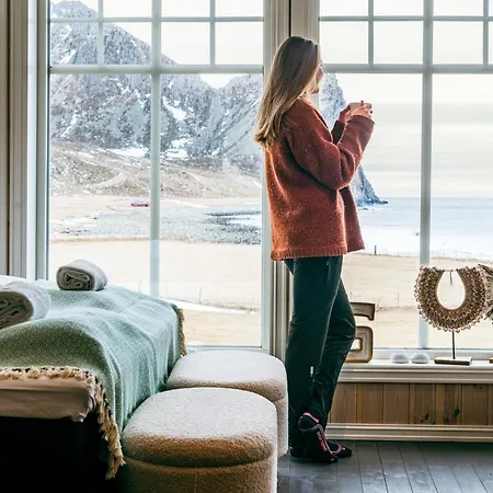 Lodge Unstad Arctic *