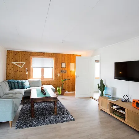 Unstad Arctic * Unnstad