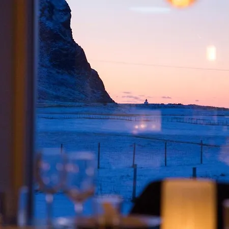 Lodge Unstad Arctic *