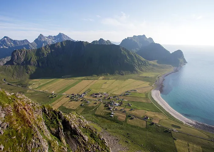 Unstad Arctic Lodger *